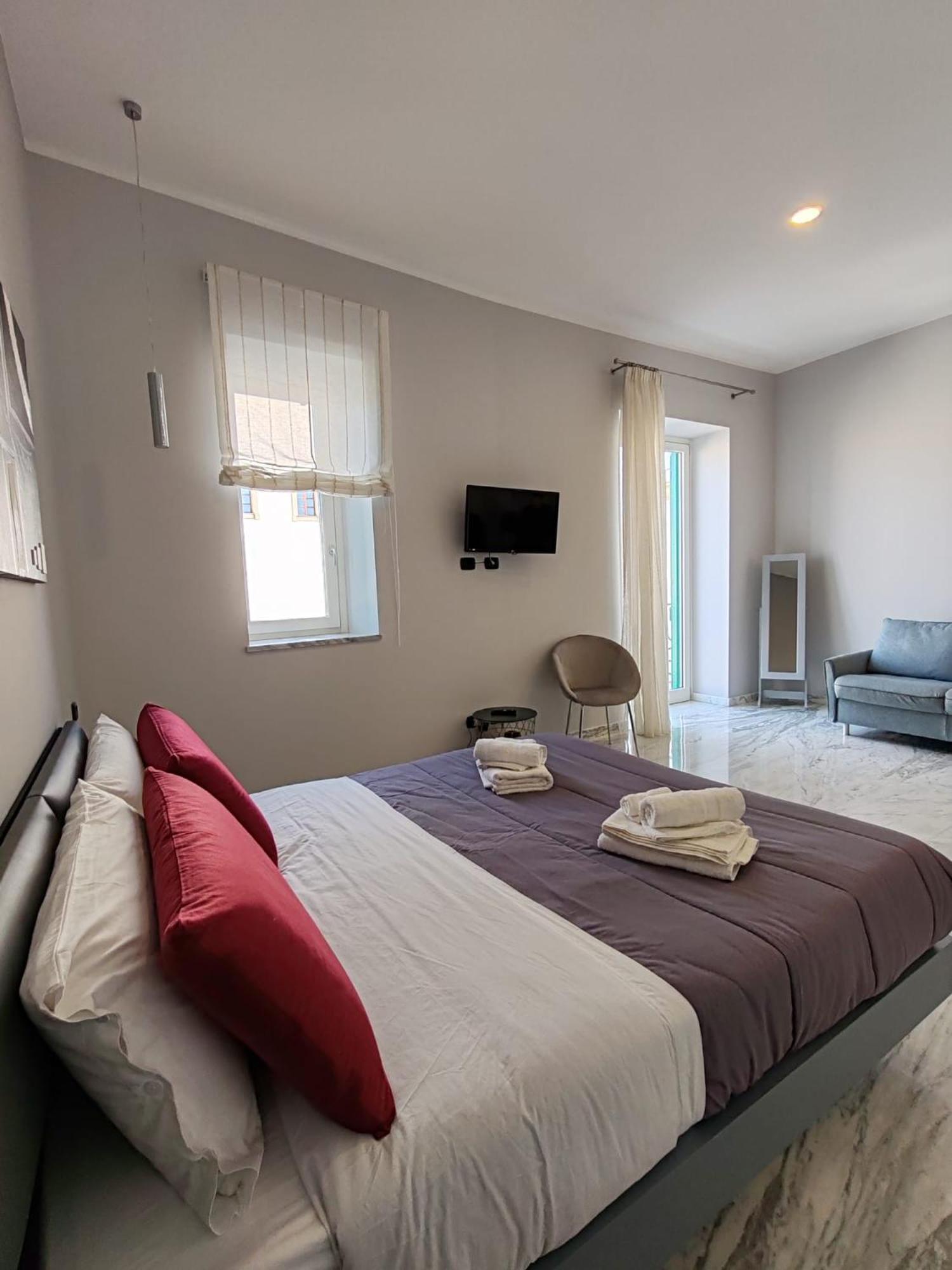 Lily Apartments Палермо Екстер'єр фото
