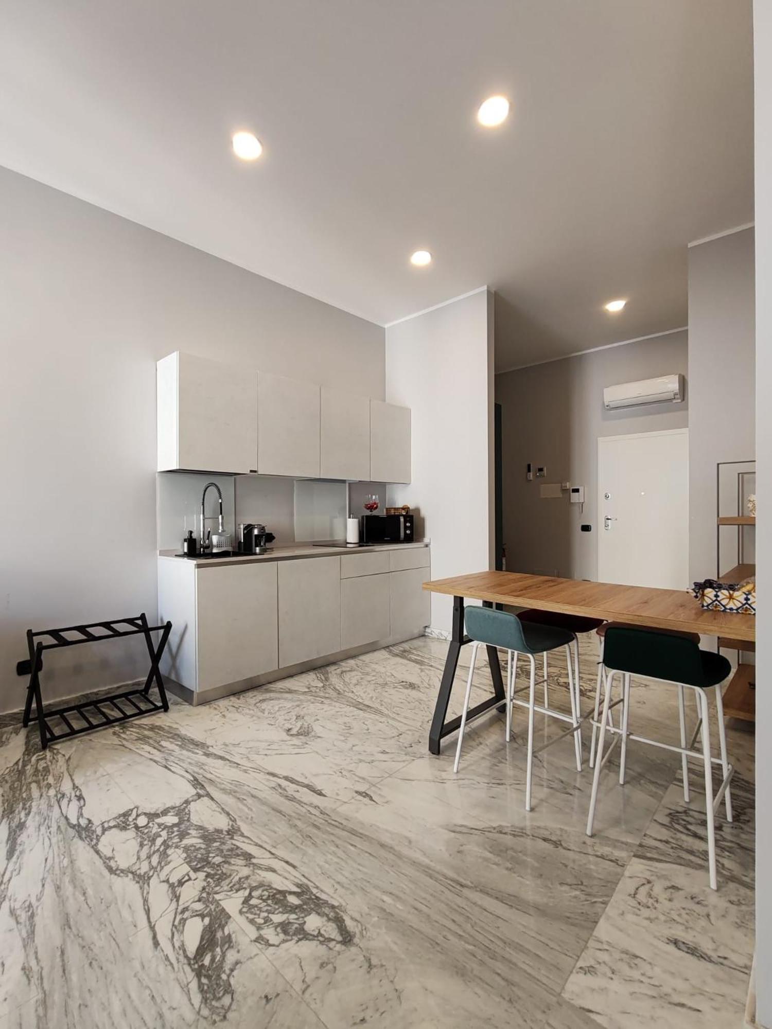 Lily Apartments Палермо Екстер'єр фото